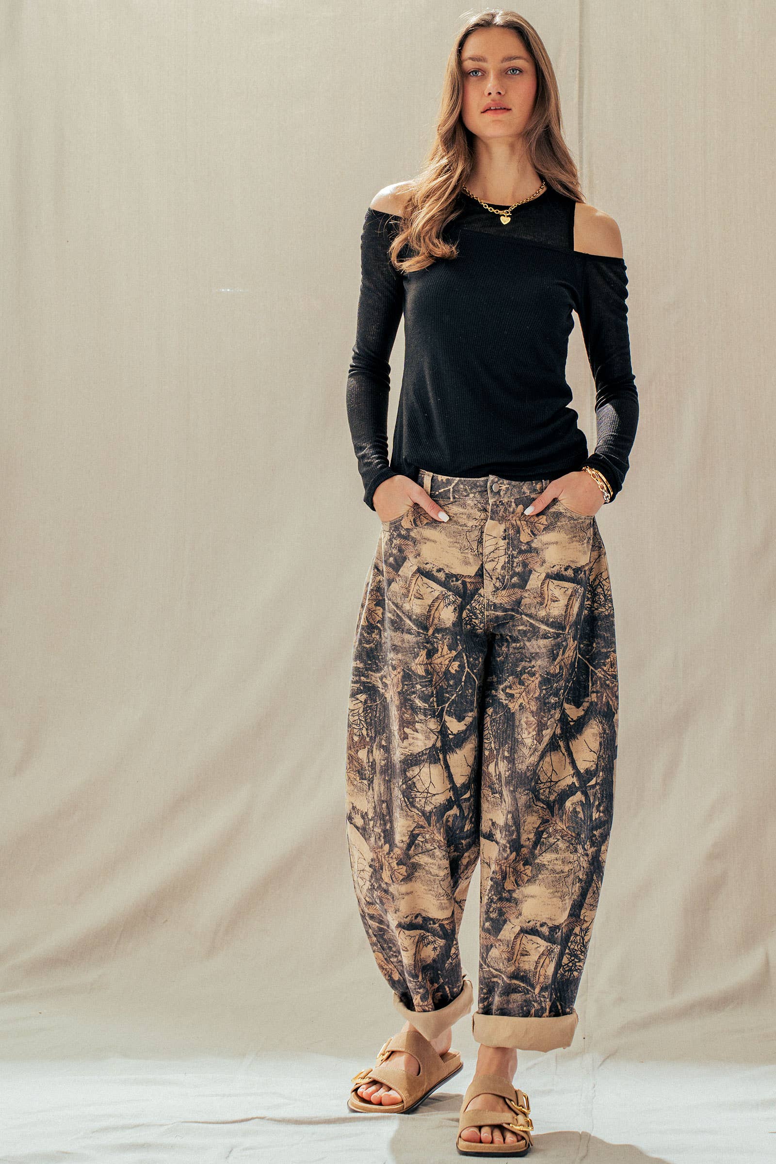 Camo Print Cotton Balloon Pants: CAMO / S-M-L:2-2-2