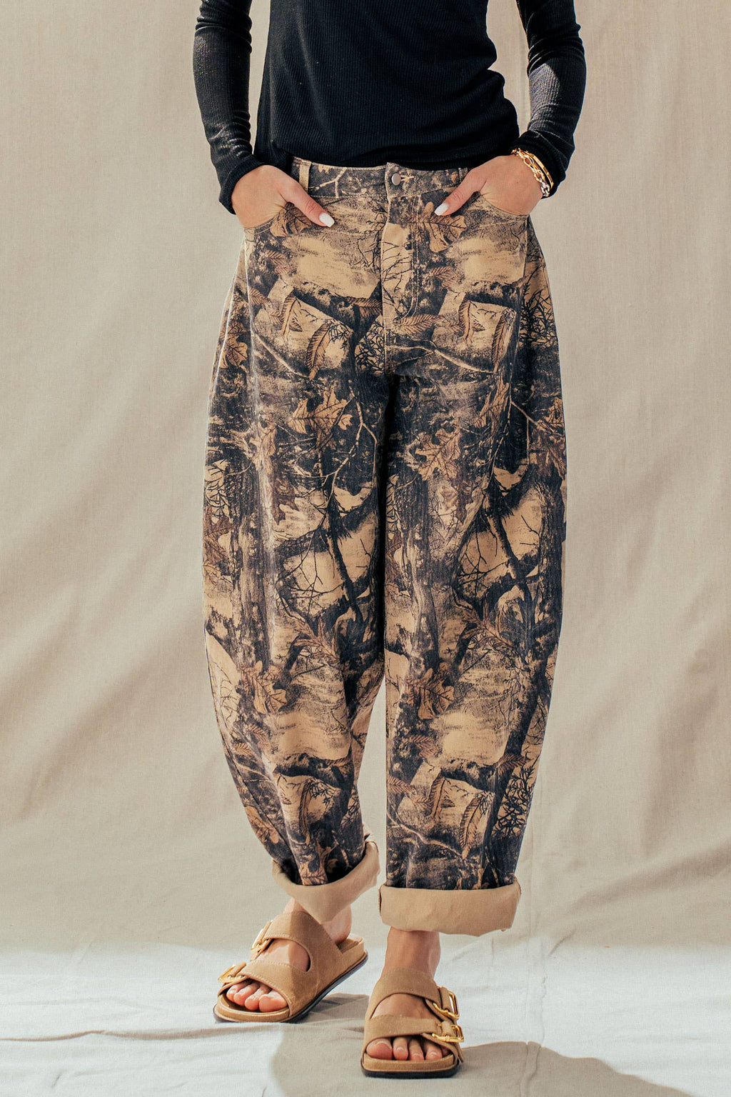 Camo Print Cotton Balloon Pants: CAMO / S-M-L:2-2-2