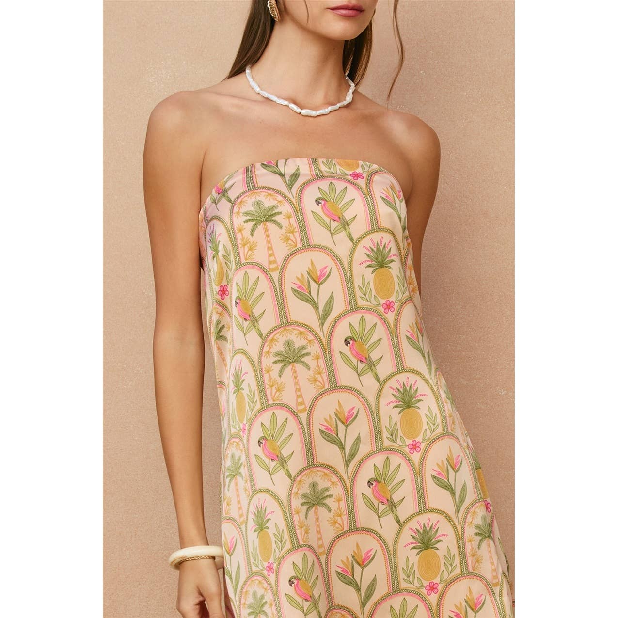 Hear That Strapless Back Detail Mini Dress: