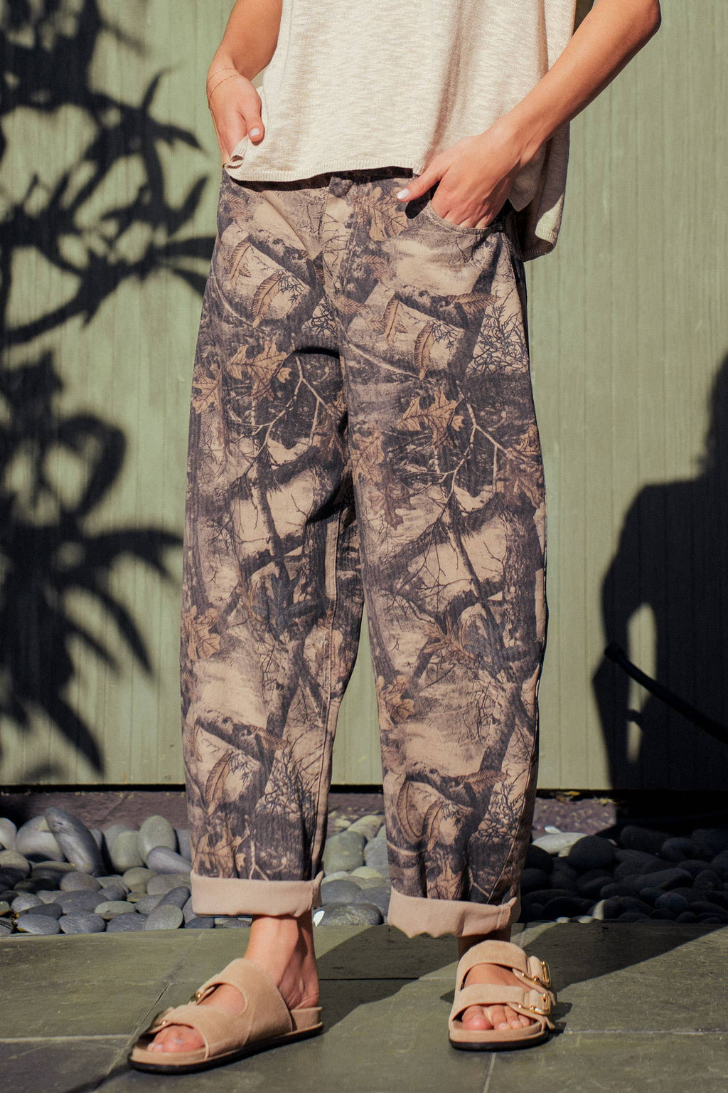Camo Print Cotton Balloon Pants: CAMO / S-M-L:2-2-2