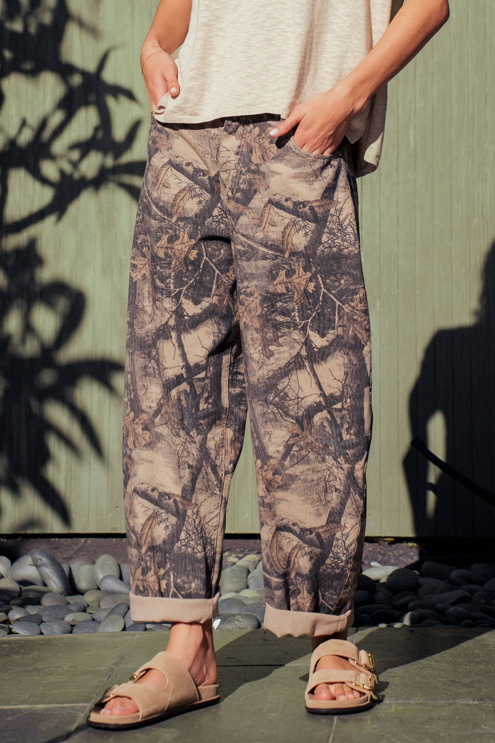 Camo Print Cotton Balloon Pants: CAMO / S-M-L:2-2-2