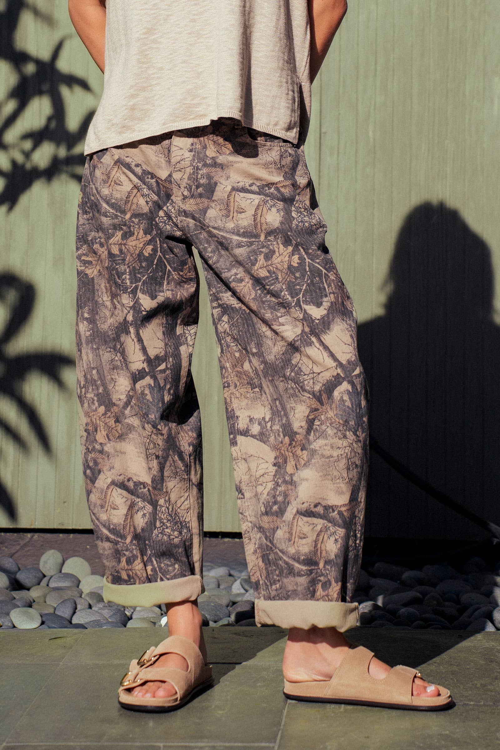 Camo Print Cotton Balloon Pants: CAMO / S-M-L:2-2-2