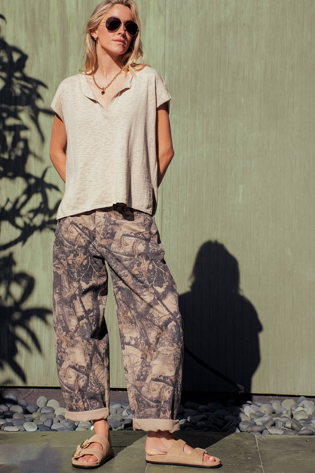 Camo Print Cotton Balloon Pants: CAMO / S-M-L:2-2-2